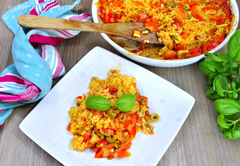 PAELLA Z WARZYWAMI (WEGAŃSKA)