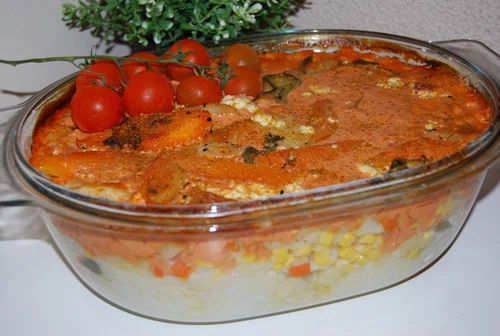 Ryż zapiekany z warzywami