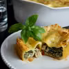 Zapiekanka a'la cannelloni ze szpinakiem i serkiem ricotta na sosie pomidorowym