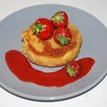 Camembert z truskawkami