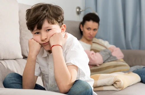 Syn powiedział, że komunia jest dla prezentów. Nie wiem, gdzie popełniłam błąd - pisze Karolina [LIST]