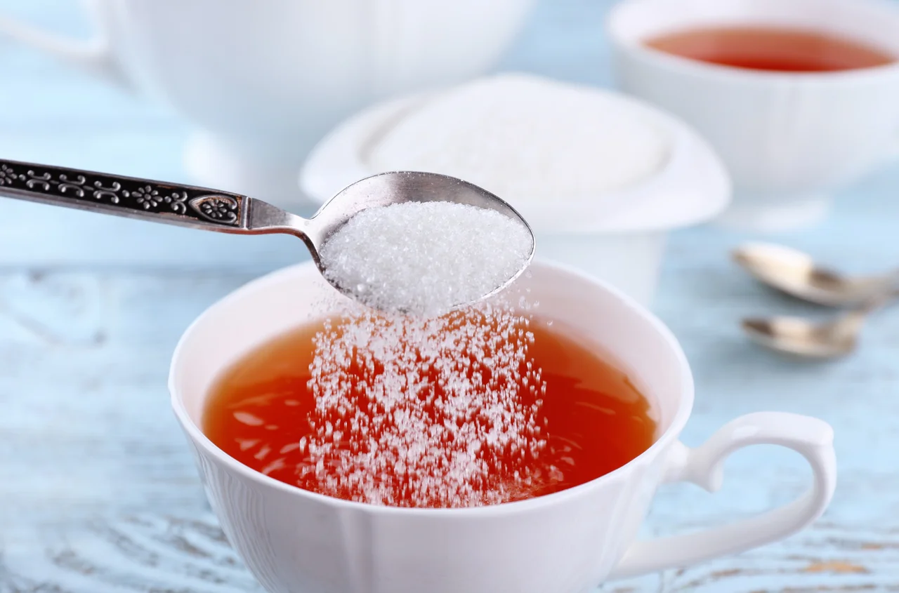 To nie cukier powoduje największe skoki insuliny! Ten składnik jest gorszy