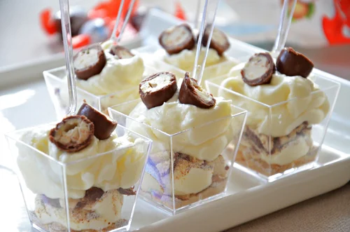 ,,Mini deserki Kinder Schoco- Bons''