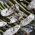 Szparagi zapiekane pod mozzarellą