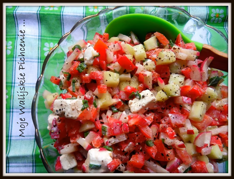 Sałatka z serem feta