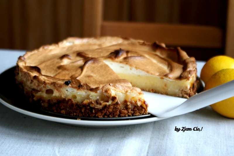 Tarta cytrynowa z bezą – królowa wśród tart