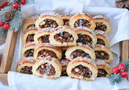 "Buccellati" - sycylijskie kruche ciasteczka z bakaliami