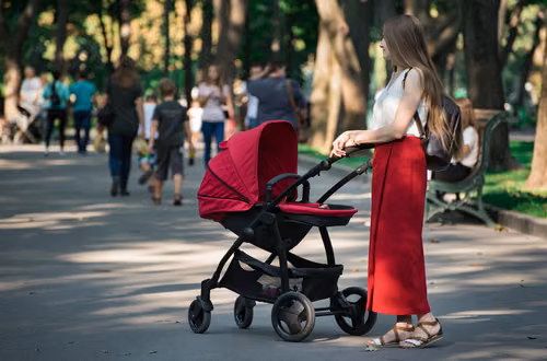 Uwaga rodzice! Wniosek o 800 plus w maju i czerwcu 2026 może oznaczać przerwę w wypłacie świadczenia