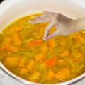 Zupa krem z dyni jak z najlepszej restauracji? Wystarczy 1 prosty dodatek!
