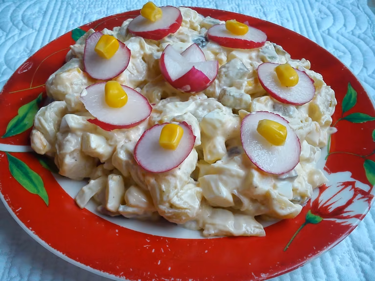Sałatka z tortellini