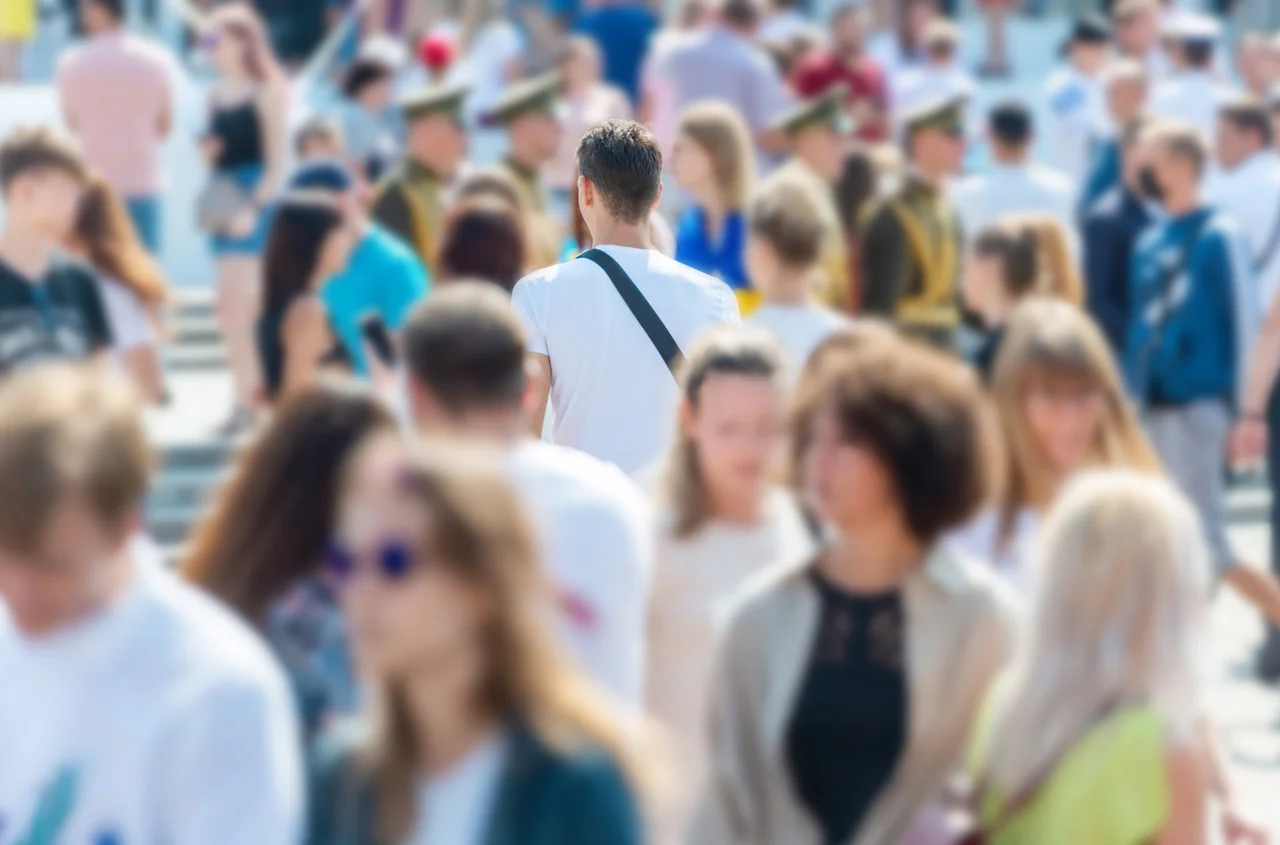 Leczenie bez kolejki i tańsze bilety. Sejm pracuje nad przełomową ustawą