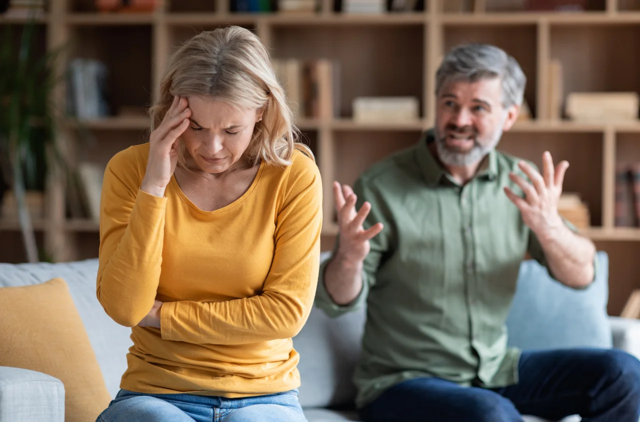 Czy mężczyzna zawsze odchodzi do młodszej? A może to nie o nią tu chodzi