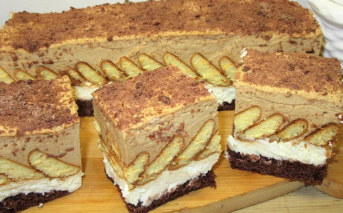 Ciasto Kawowe Domino-z kremem serowym, biszkoptami i kawową pianką+FILM