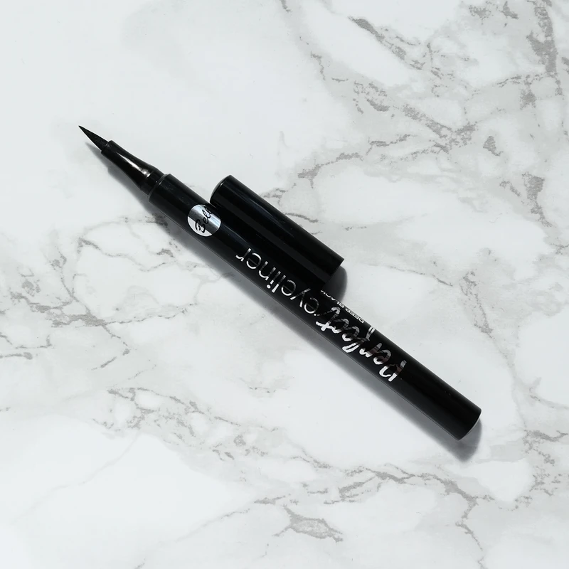 Nowość z Bell - Perfect Eyeliner dostępny w Biedronce!