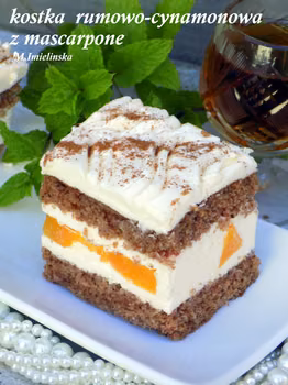 kostka rumowo-cynamonowa z mascarpone