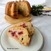 Babka jogurtowa z malinami