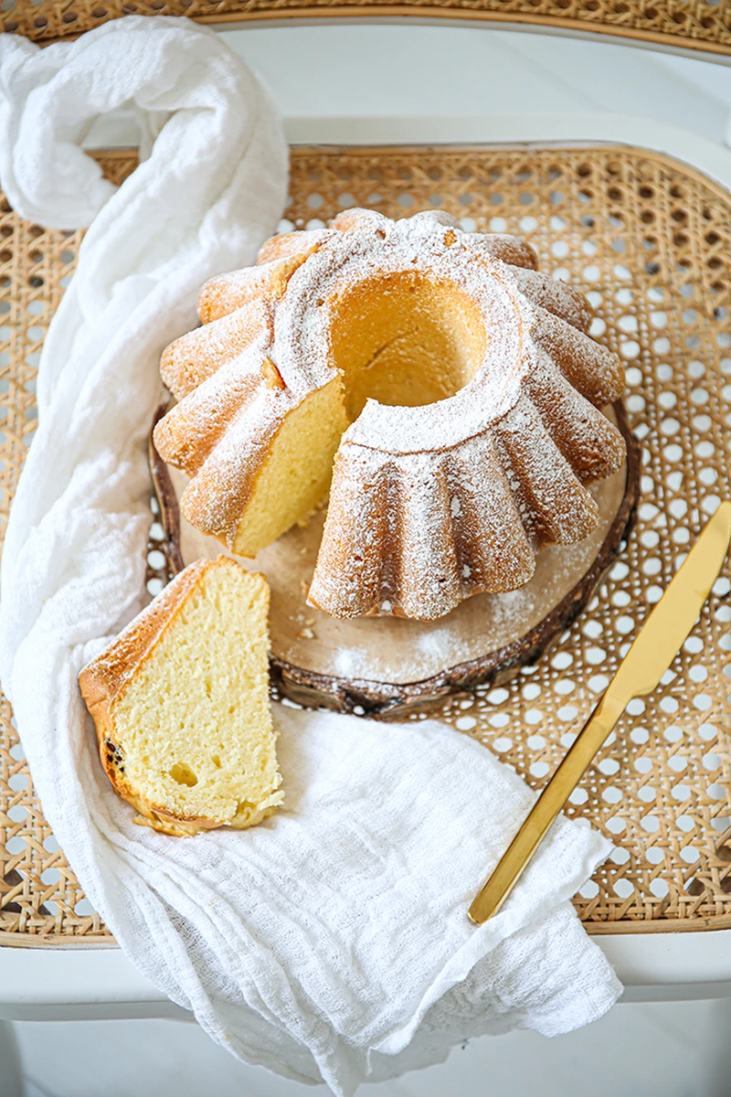 Babka śmietankowa - przepis Marty