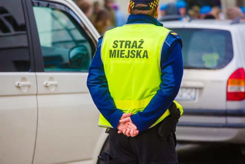 Kontrole Straży Miejskiej na targowiskach. Czy mieszkańcy przestrzegają obostrzeń?