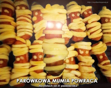 Mumie z parówek - przekąska na Halloween