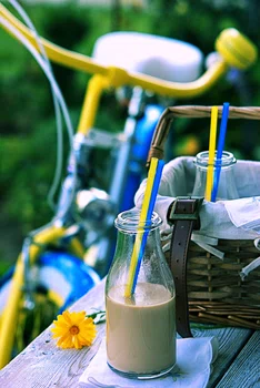 Rozgrzewająca arabeska, kawa z cynamonem, kardamonem i chili