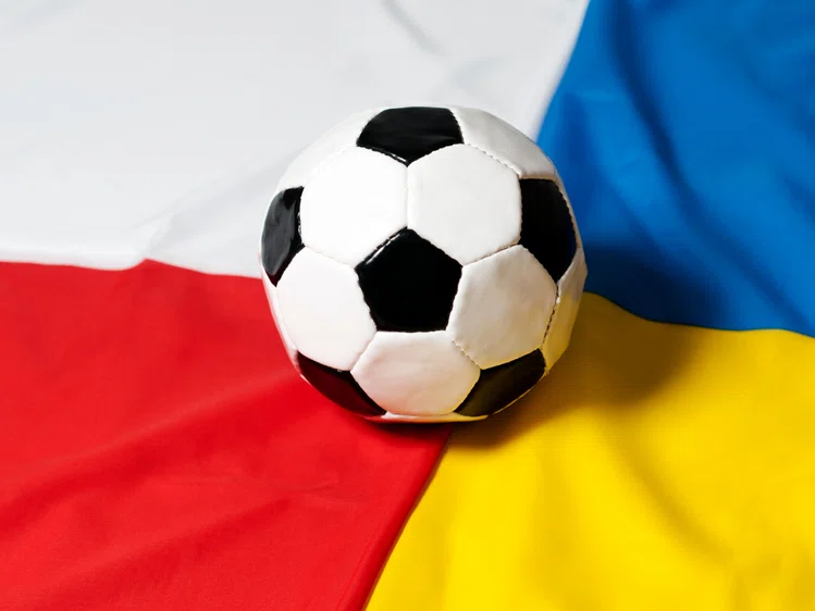 Zdjęcie Mistrzostwa Europy w piłce ponownie w Polsce i Ukrainie? #1