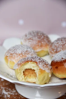 Odchudzone, pieczone pączki Rafaello!