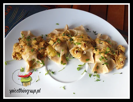 Pierogi z bobem