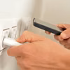 Oszczędzanie energii w Urzędach: Zakaz ładowania telefonów!