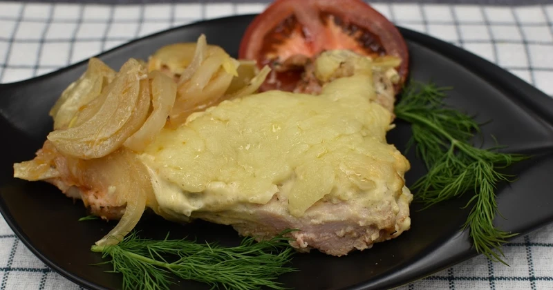 Zapiekanka z udkami kurczaka