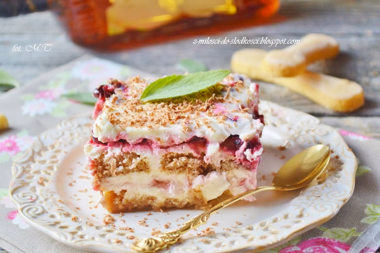 Tiramisu z wiśnią nadwiślanką