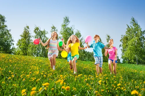 Nawet 2500 zł dofinansowania na wakacje dla dzieci i młodzieży! Ruszył nabór wniosków 2026 - warto się pośpieszyć