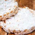 Lubisz WAFLE RYŻOWE? Pamiętaj o tym!