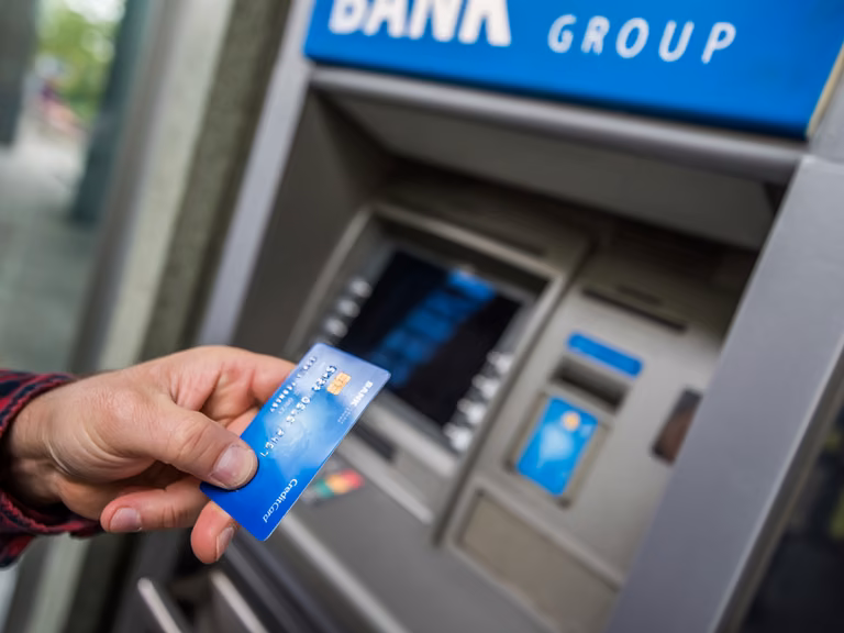 Mastercard i Visa zablokowane w Rosji. Co to oznacza dla mieszkańców?