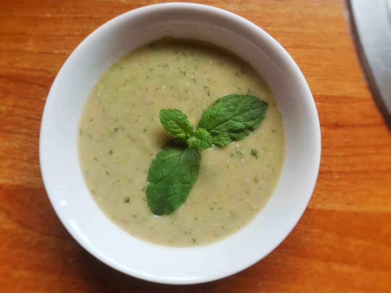 Zielona zupa z bobu Vegan