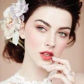 Delikatny ślubny makijaż