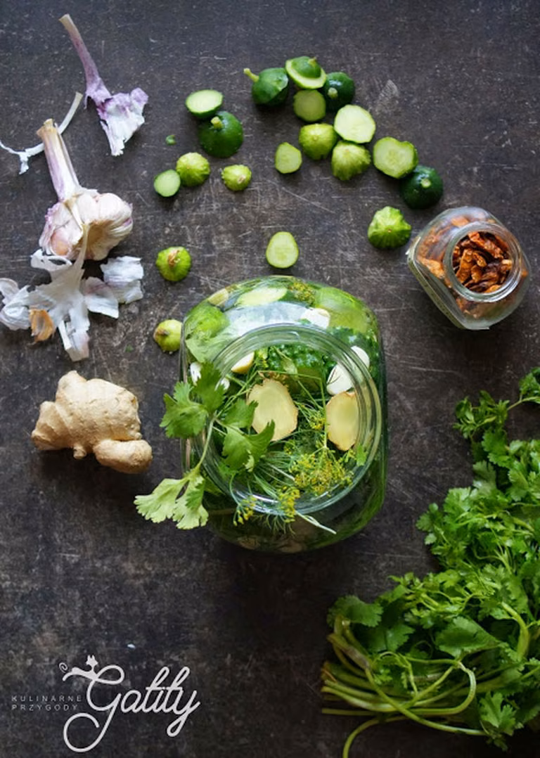 Ogórki małosolne kimchi