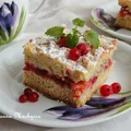 Kruche ciasto z porzeczkami