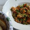 Krewetki w sosie maślano-czosnkowym