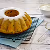 Drożdżowa babka z rodzynkami