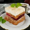 Ciasto Niezły Bajerant – z masą kajmakową i malinami