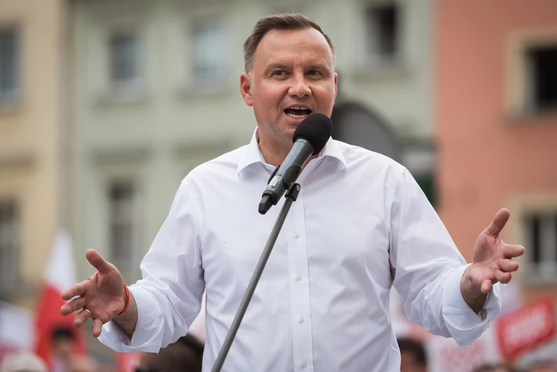 Rośnie przewaga Dudy. Kolejne głosy zliczone!