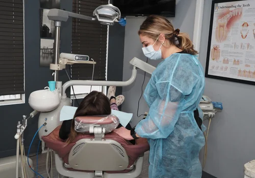 Ten zabieg u dentysty wykonasz na darmo w ramach NFZ! Polacy wciąż o tym nie wiedzą i wydają nawet 500 złotych