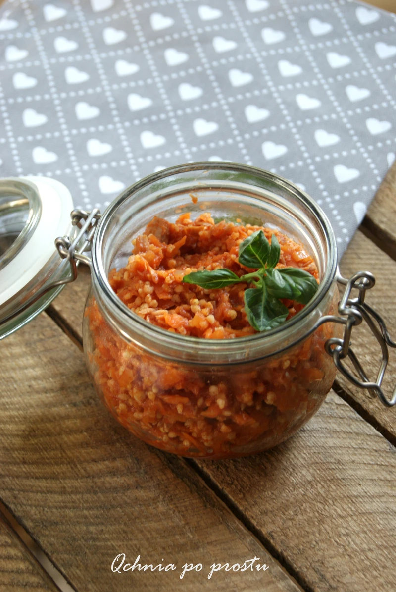 Pasta na kanapki z tuńczyka i kaszy jaglanej