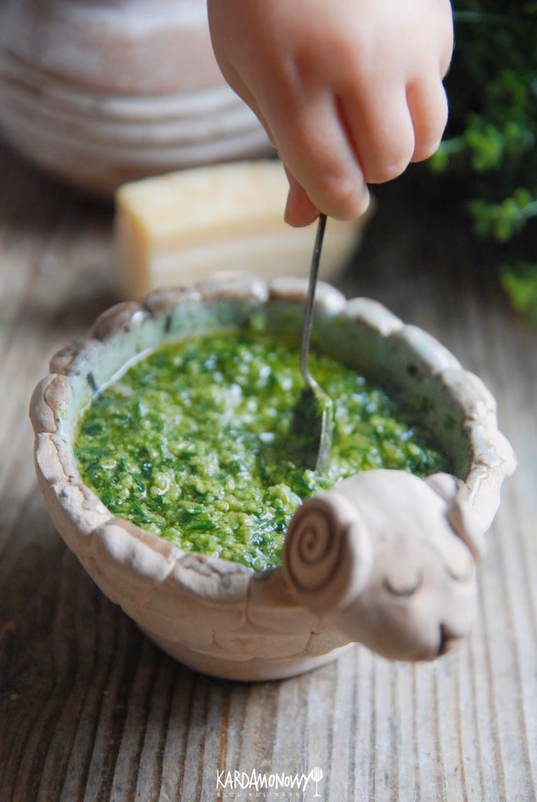 Pesto z czosnku niedźwiedziego