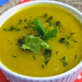 Zupa z selera naciowego z curry