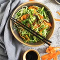 Makaronowa sałatka  z wakame