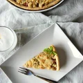 Tarta z rabarbarem z migdałową kruszonką