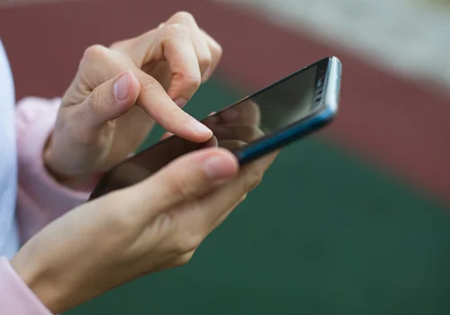 500 zł rekompensaty dla użytkowników popularnej sieci komórkowej! Jest decyzja UOKiK