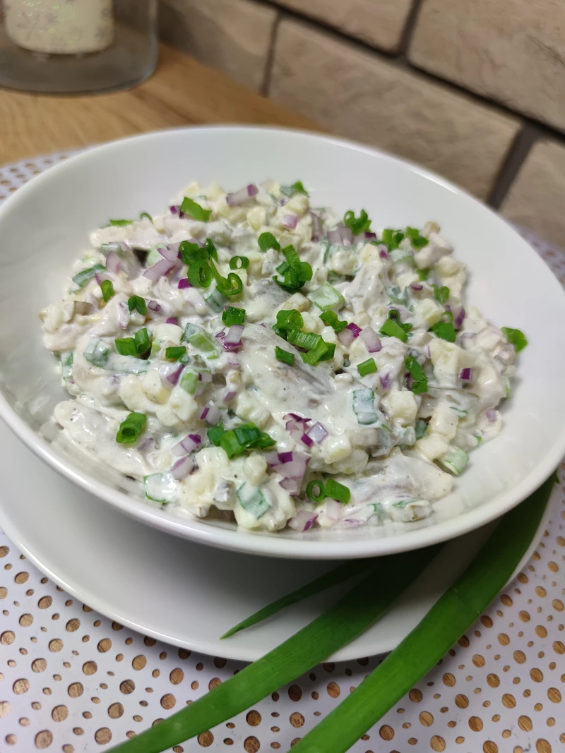 Sałatka śledziowa z ziemniakami