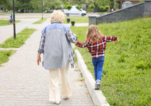 Nawet 1978 zł do emerytury! ZUS może wypłacić dodatek za urodzenie dzieci